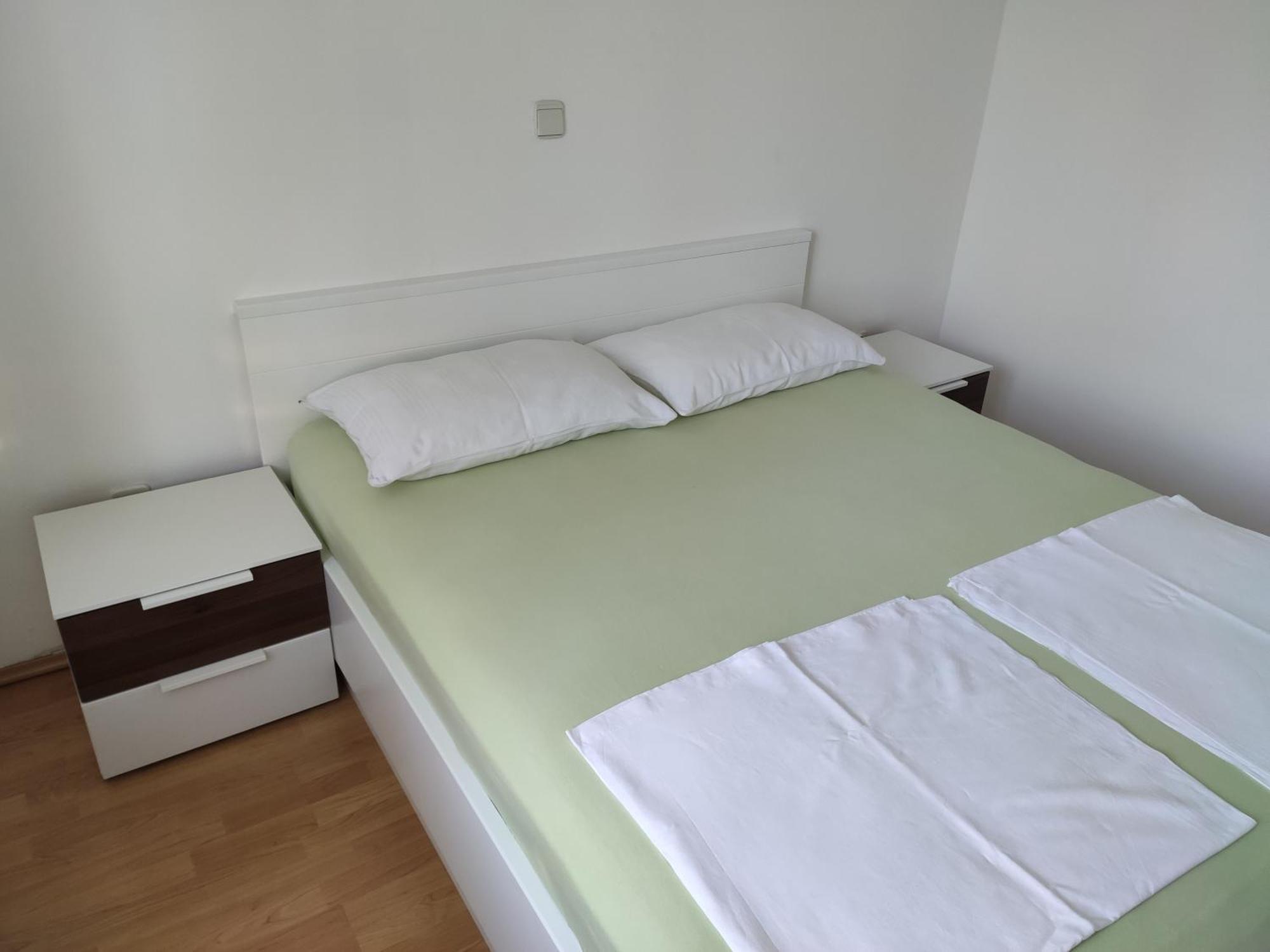 Apartment With Private Garden And The Terrace Ev Station Available Crikvenica Bagian luar foto